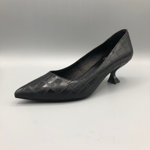 Jeffrey Campbell croc embossed shoes - Picture 3 of 8